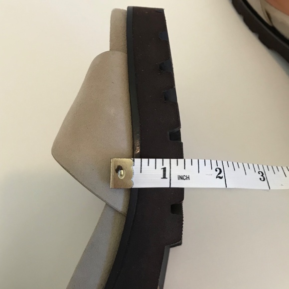 GENTLE SOULS Comfort Sandals Leather Slip On Anja Mushroom Women’s Size 9 EU 40 - Picture 15 of 16